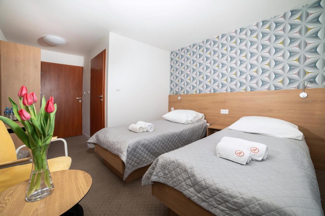 Hotel Angie Puszczykowo Kültér fotó